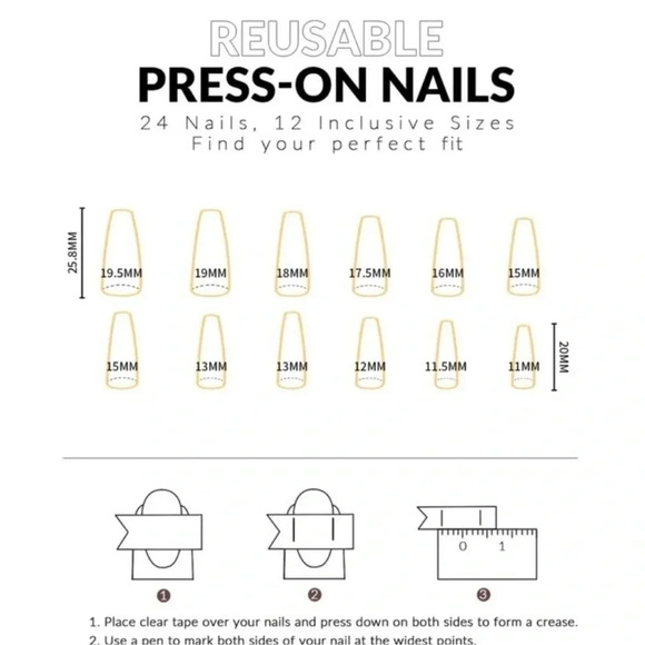 24 piece Christmas Reindeer Fake Nails - Picture 3 of 5